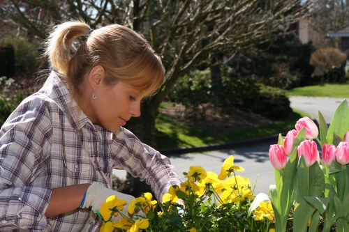 Residential hard landscaping features suitable for Fulham properties